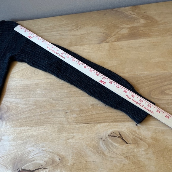 THEORY SWEATER S 100% CASHMERE SCOOP NECK RIBBED CLASSIC COZY CHIC PREPPY GRAY - Picture 11 of 12